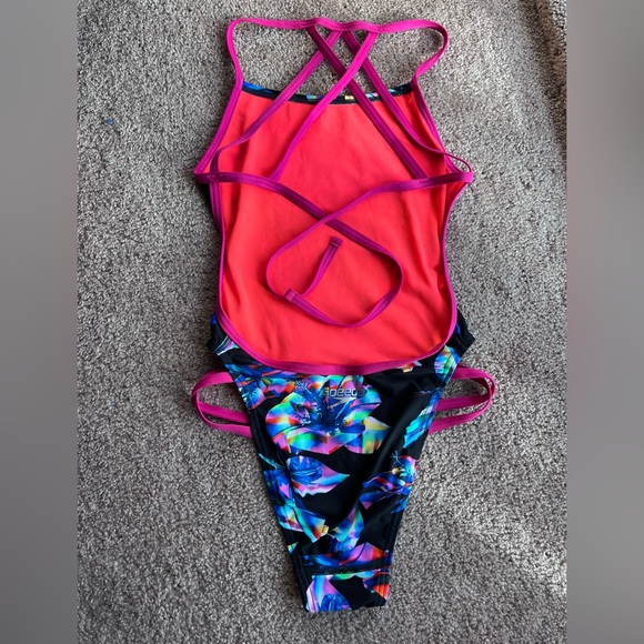 Speedo Bio-Illuminate Tieback Swimsuit 30 - Picture 2 of 8